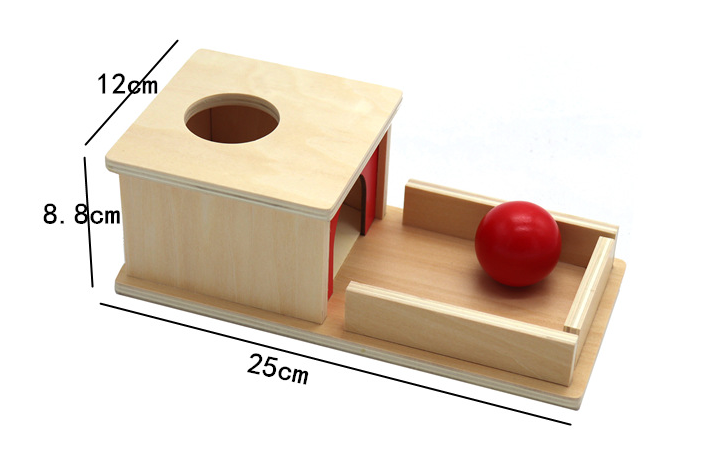 Permanence box with tray and ball