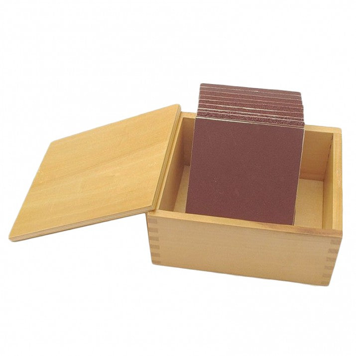 Caja de madera con 5 tablas de tacto Montessori